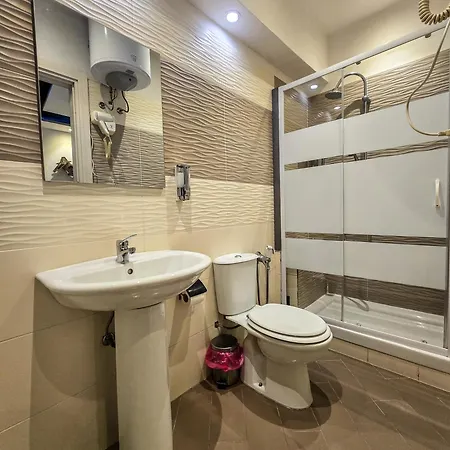 Dream & Fly Guest house *